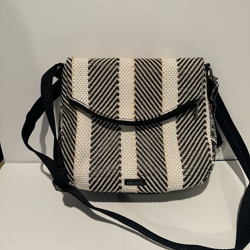 Sakroots Fold-over crossbody